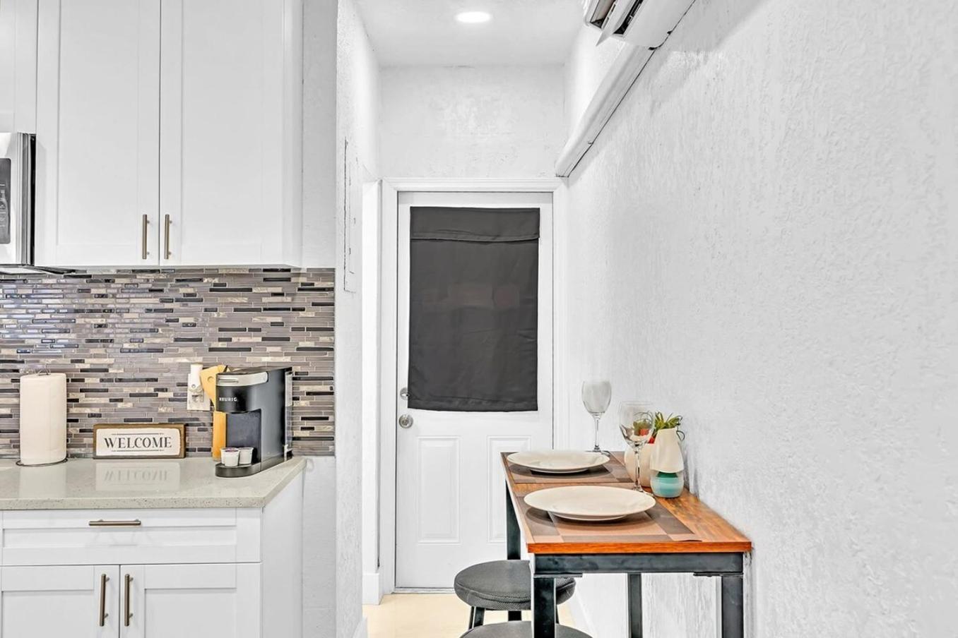 Boutique One Bdrm Close To Aventura Mall & Beach Hallandale Beach Exteriér fotografie